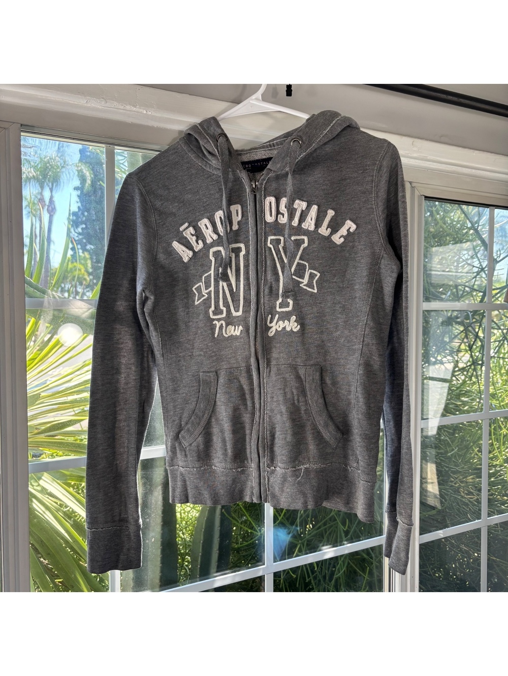 Y2K Gray Aeropostale zip hoodie